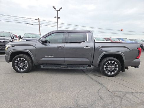 Used 2023 Toyota Tundra Limited AWD/4WD image 3