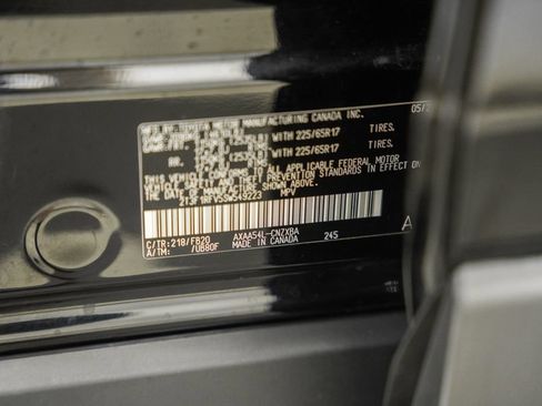 Used 2025 Toyota RAV4 LE AWD/4WD image 32