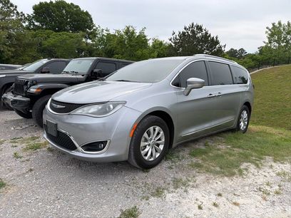 Used 2018 Chrysler Pacifica Touring-L