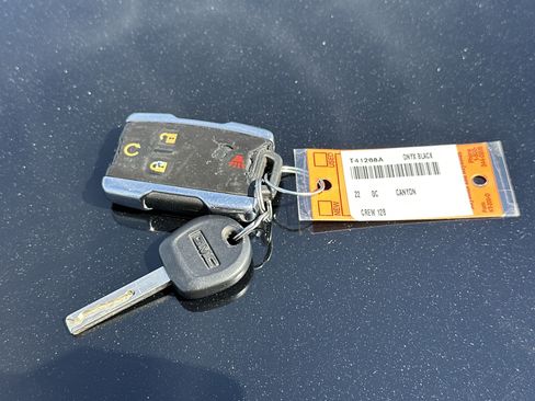 Used 2022 GMC Canyon AT4 w/ Driver Alert Package image 36