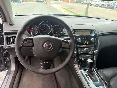 Used 2009 Cadillac CTS V RWD image 31