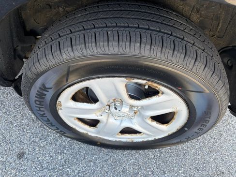 Used 2011 Toyota RAV4 4WD V6 w/ Tow Prep Pkg image 22