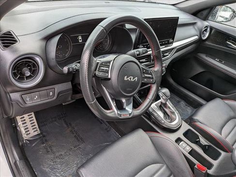 Used 2024 Kia Forte GT w/ GT2 Package image 10