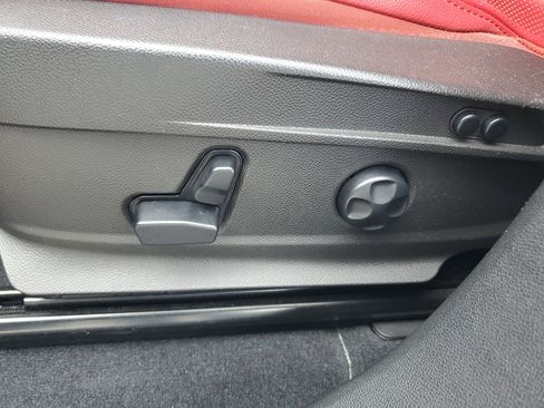 Used 2022 Alfa Romeo Stelvio Sprint image 10