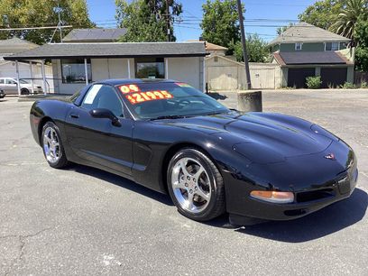 Used 2004 Chevrolet Corvette Coupe w/ Roof Package