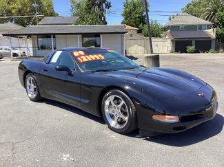 Used 2004 Chevrolet Corvette Coupe w/ Roof Package RWD video 1