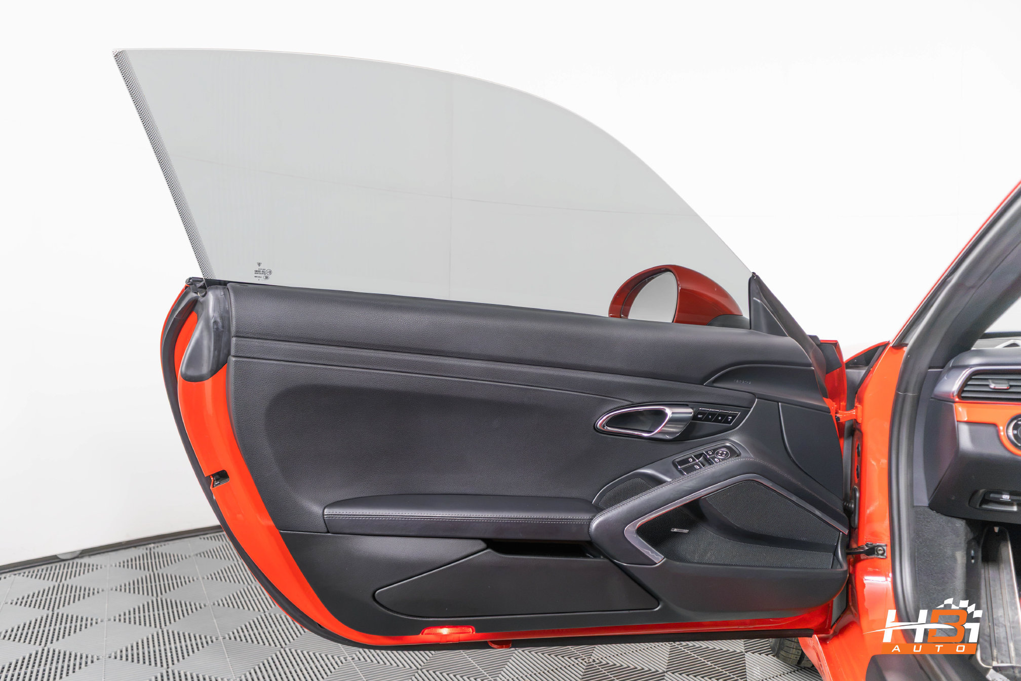 Used 2013 Porsche 911 Carrera S RWD image 11