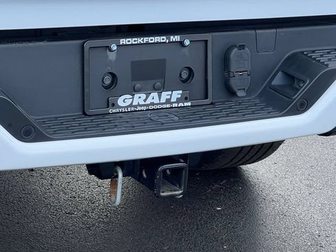 Used 2025 RAM 1500 Laramie w/ Sport Appearance Package AWD/4WD image 10