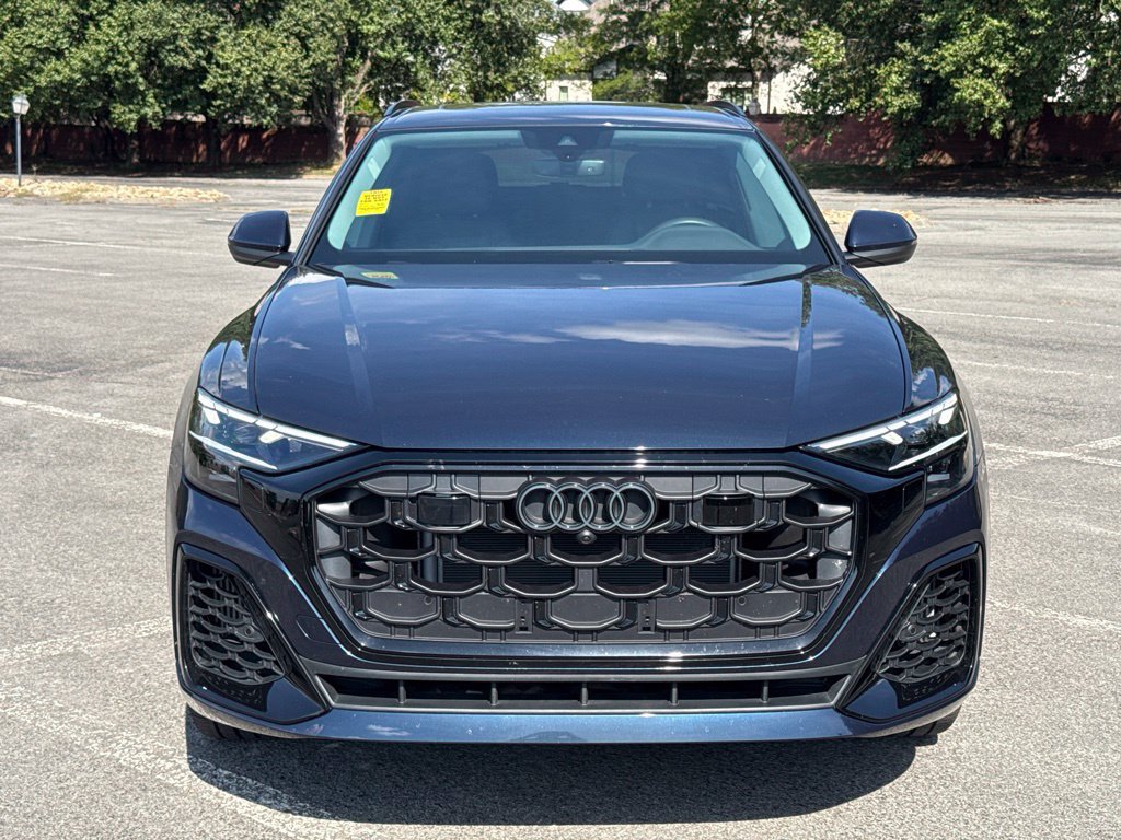 Used 2025 Audi Q8 Premium Plus AWD/4WD image 3