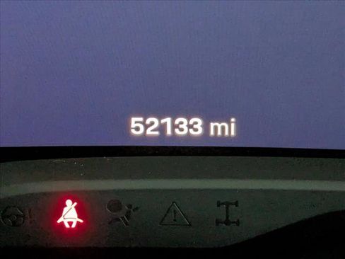 Used 2020 Porsche Taycan 4S image 12