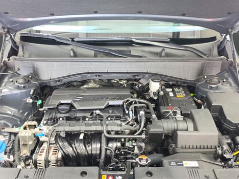 Certified 2025 Hyundai Kona SEL FWD image 26