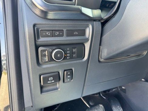 Certified 2022 Ford F150 Lariat w/ Equipment Group 502A High image 14