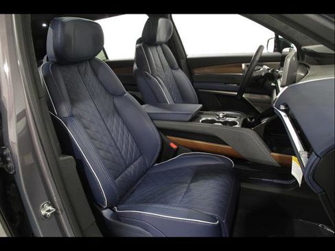 New 2026 Cadillac Vistiq Premium Luxury AWD/4WD image 16