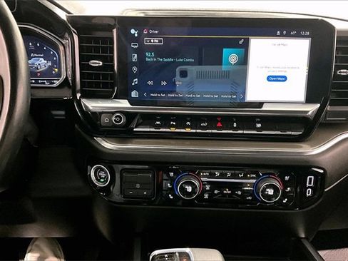 Used 2022 Chevrolet Silverado 1500 High Country w/ Max Trailering Package image 16