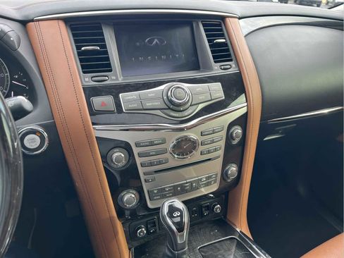 Used 2018 INFINITI QX80 4WD w/ Deluxe Technology Package image 26