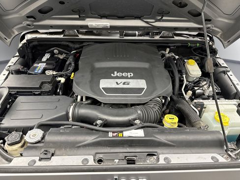 Used 2016 Jeep Wrangler Unlimited Sport w/ Quick Order Package 24S image 24