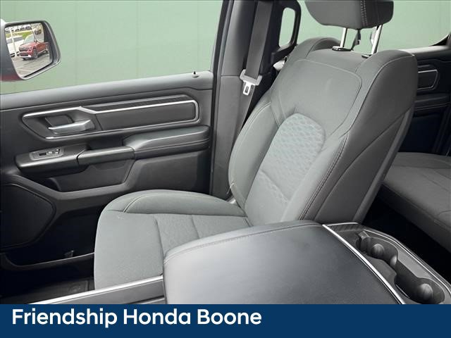 Used 2025 RAM 1500 Big Horn AWD/4WD image 12
