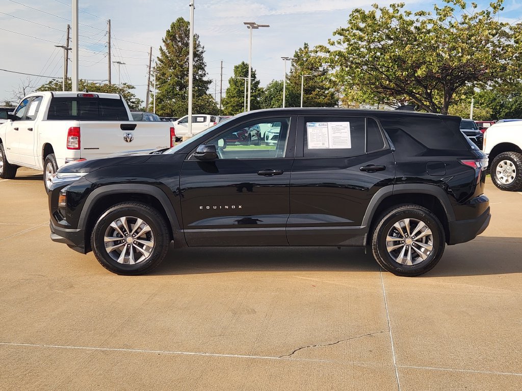 Used 2026 Chevrolet Equinox LT AWD/4WD image 4