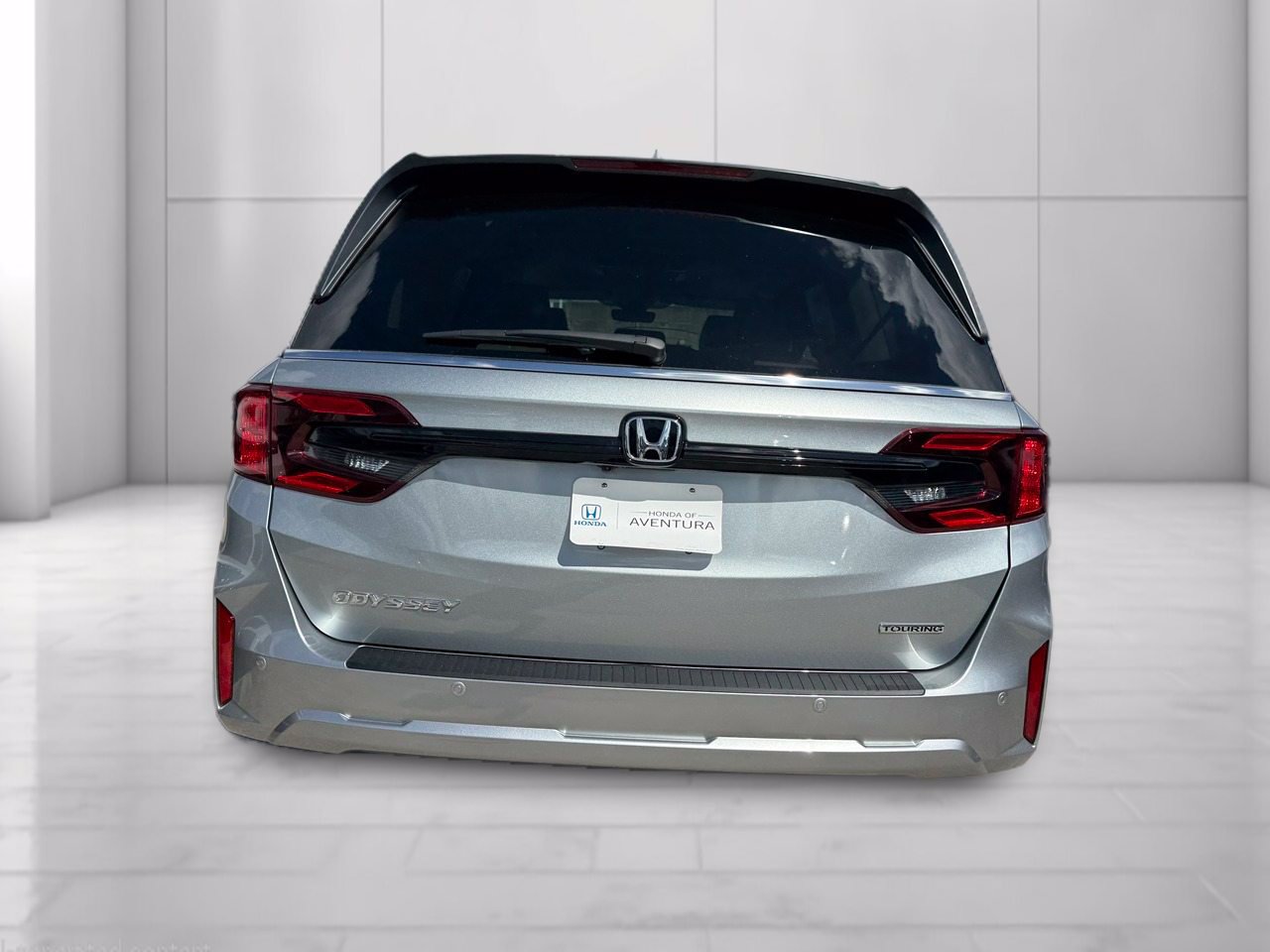 New 2027 Honda Odyssey Touring image 4