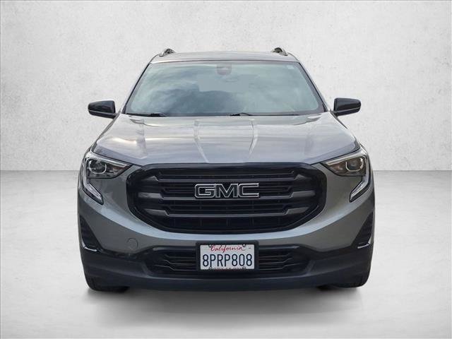 Used 2020 GMC Terrain SLE w/ Elevation Edition FWD image 2