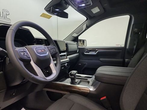 New 2026 GMC Sierra 1500 Elevation image 14