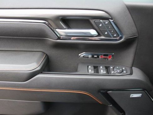 Used 2024 GMC Sierra 1500 AT4 w/ Technology Package image 37