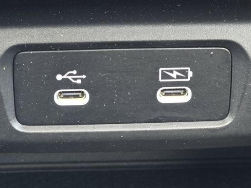 Certified 2023 Honda Accord EX image 10