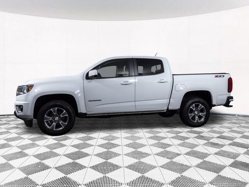 Used 2019 Chevrolet Colorado Z71 AWD/4WD image 14