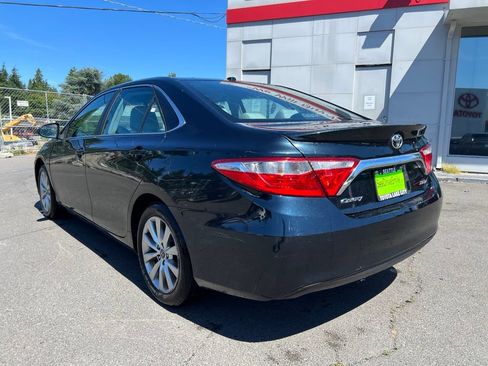 Used 2016 Toyota Camry XLE FWD image 4