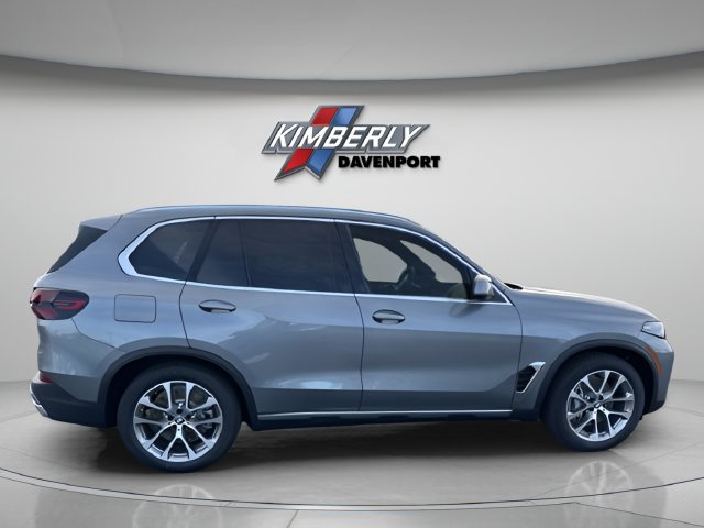 Used 2026 BMW X5 xDrive50e AWD/4WD image 6