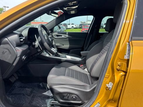 Used 2024 Dodge Hornet R/T AWD/4WD image 11