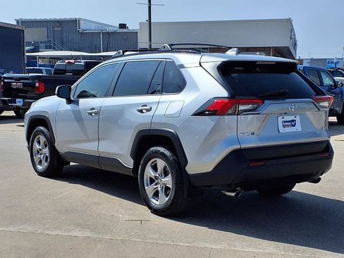 Used 2023 Toyota RAV4 XLE w/ Convenience Package FWD image 6
