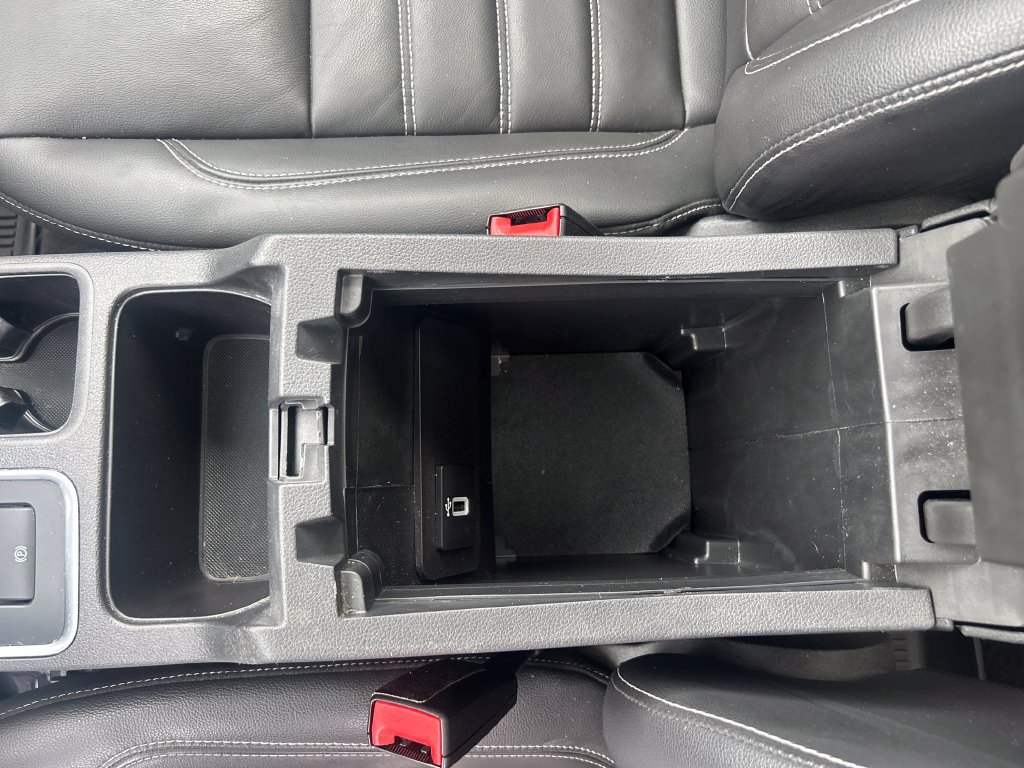 Used 2019 Ford Escape Titanium FWD image 31