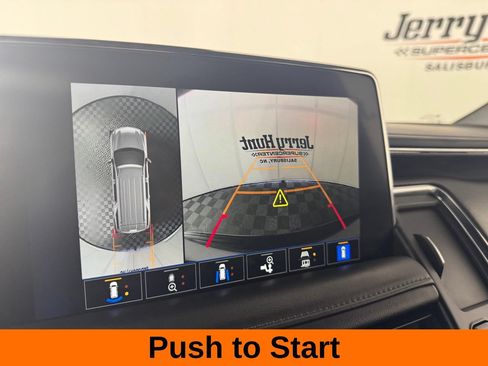 Used 2024 Chevrolet Tahoe Z71 w/ Luxury Package AWD/4WD image 17