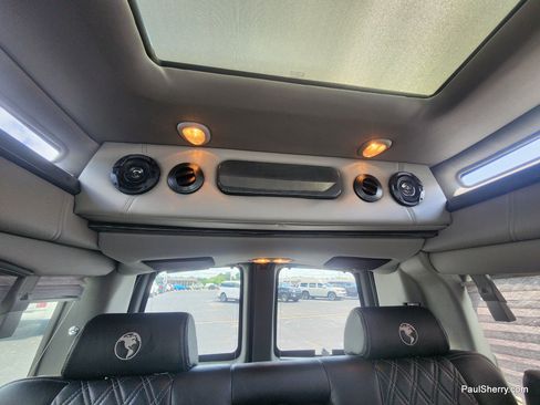 Used 2020 Chevrolet Express 2500 Extended w/ Enhanced Convenience Package RWD image 59