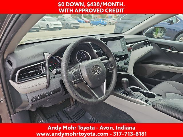 Used 2022 Toyota Camry LE FWD image 9