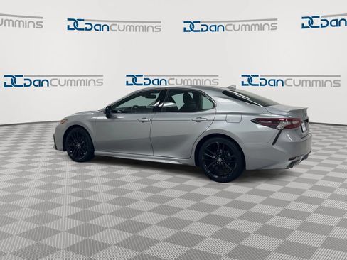 Used 2023 Toyota Camry XSE FWD image 6