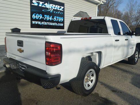 Used 2015 Chevrolet Silverado 1500 W/T w/ Trailering Package image 5