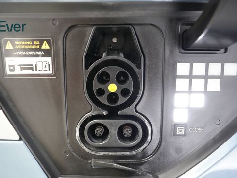 Used 2024 Hyundai Ioniq 5 SEL RWD image 10