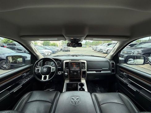 Used 2015 RAM 1500 Laramie w/ Convenience Group AWD/4WD image 28