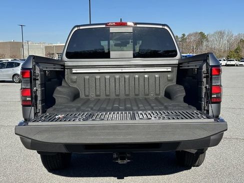 New 2026 Nissan Frontier SV w/ SV Convenience Package image 13