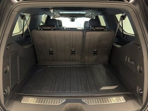 New 2026 Chevrolet Suburban High Country w/ Sun And Tow Package image 15