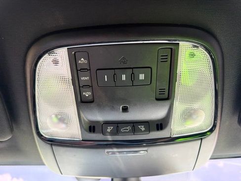 Used 2022 Dodge Durango GT AWD/4WD image 28