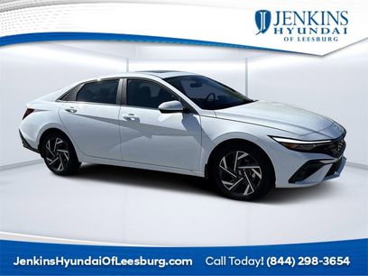 New 2025 Hyundai Elantra SEL