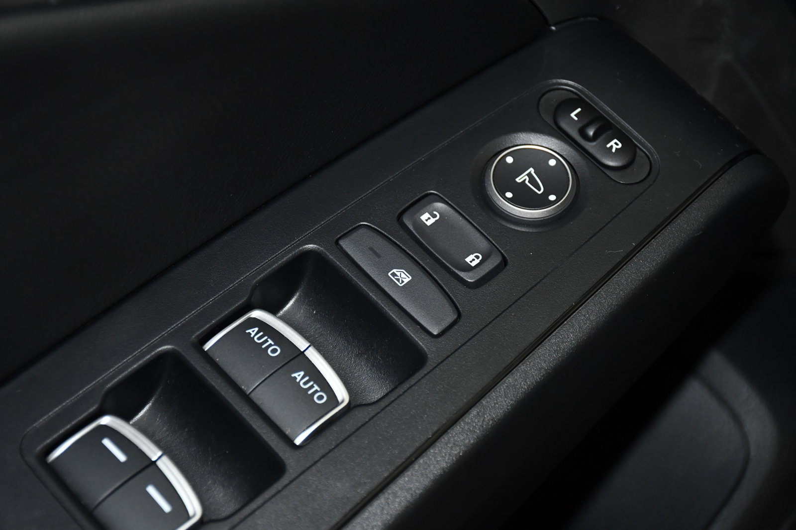 Certified 2024 Acura Integra FWD image 31