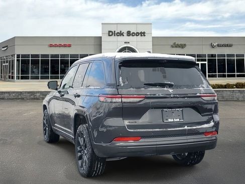 New 2026 Jeep Grand Cherokee Limited image 3