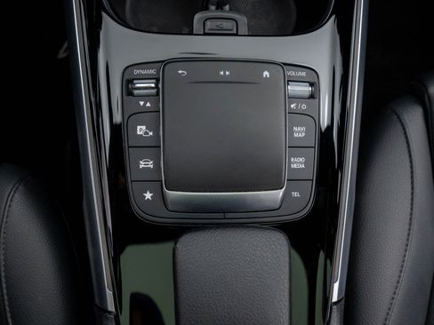 Used 2023 Mercedes-Benz EQB 350 4MATIC SUV image 22