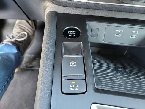 New 2025 Nissan Kicks SV w/ SV Premium Package image 27