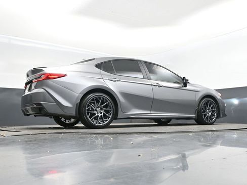 Used 2025 Toyota Camry XSE image 43