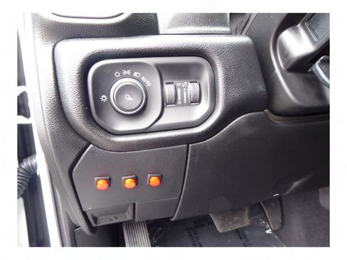 Used 2020 RAM 3500 Tradesman image 13